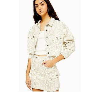 NWOT Top Shop Cream Snakeskin Denim Skirt